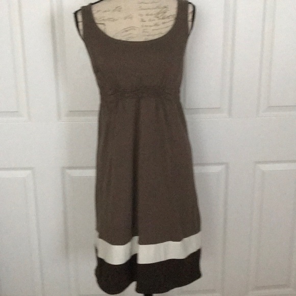 LOFT Dresses & Skirts - Loft Army Green Colorblock Tank Dress L